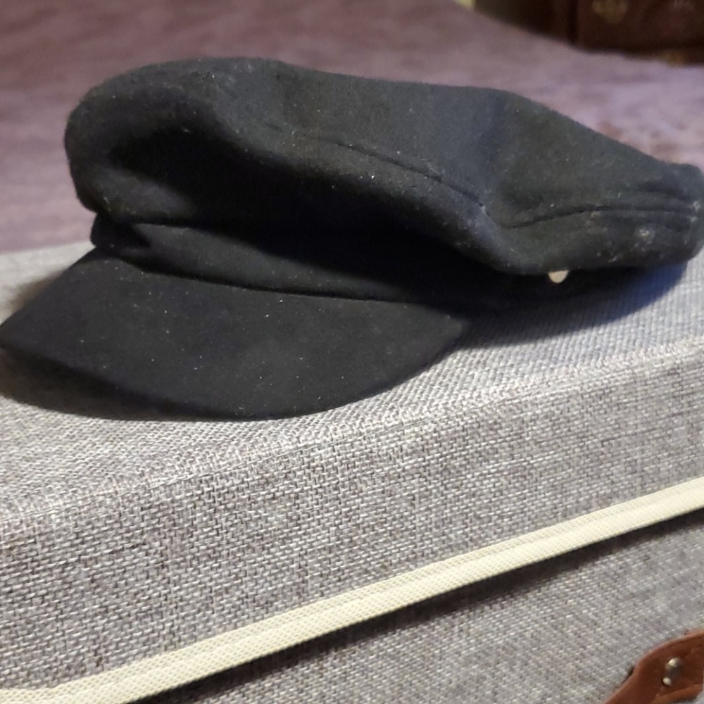 NWOT Call It Spring hat